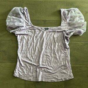 Purple shirt puff sleeves